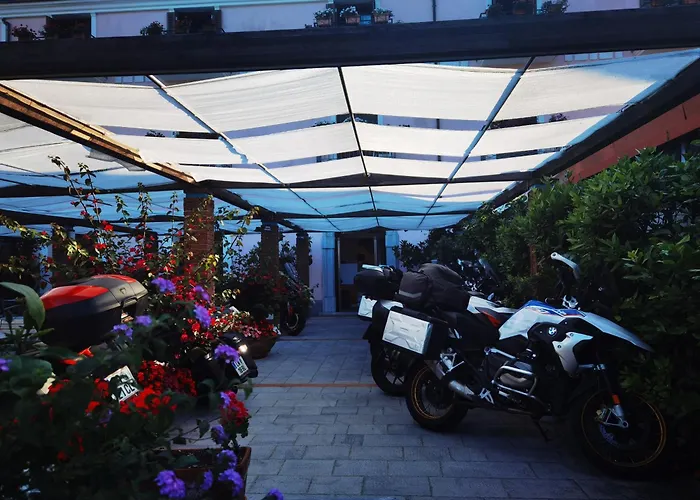 Hotel Pisacane