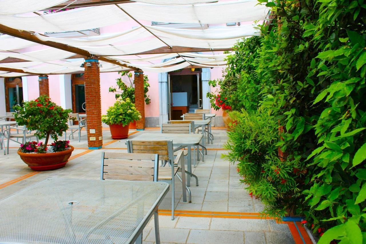 Hotel Pisacane Sapri