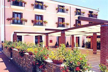 Pisacane 4* Sapri